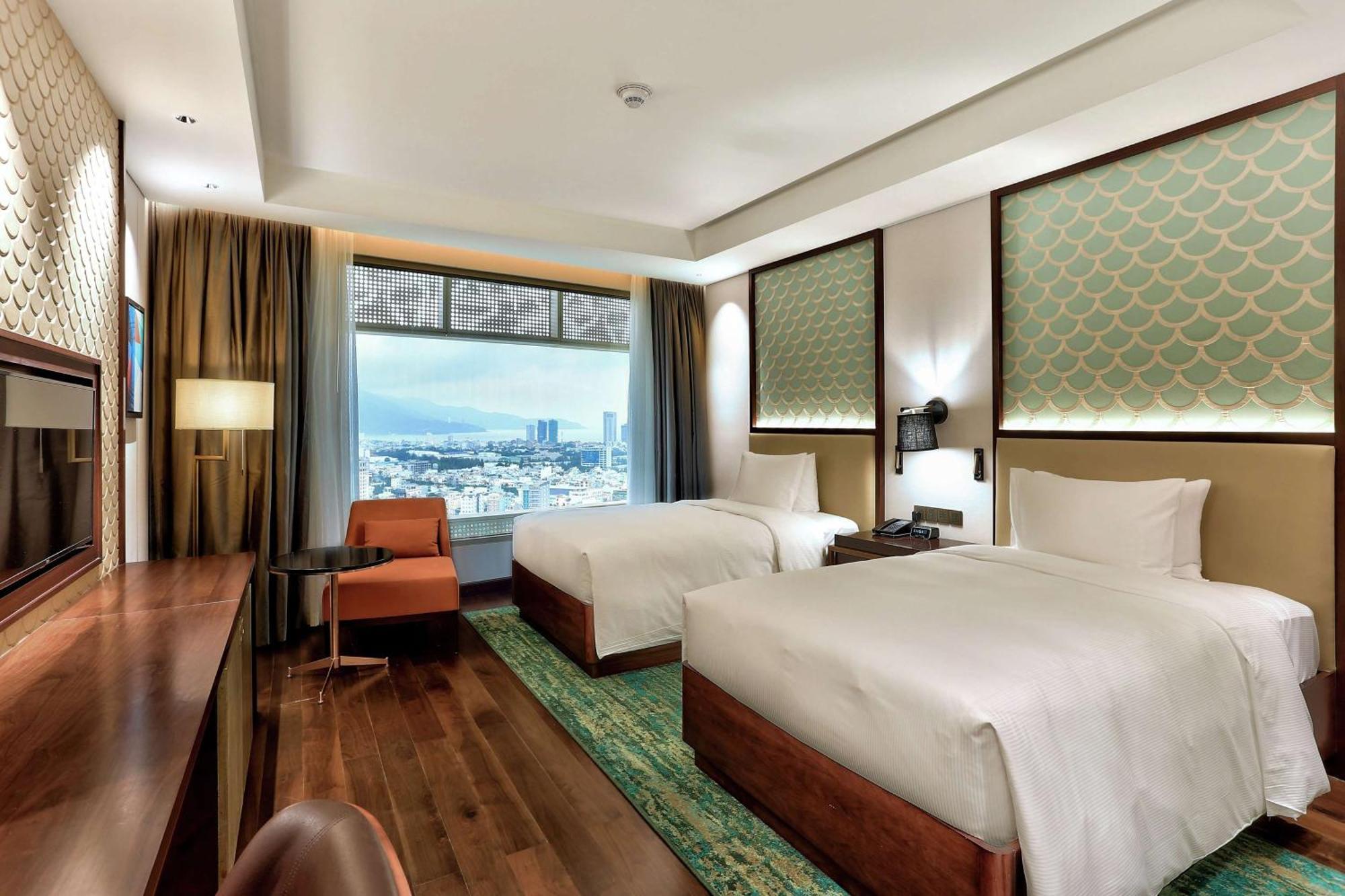 Hilton 5*